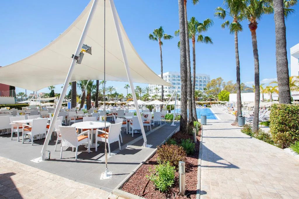 Bar, Hipotels Cala Millor Park, Majorca