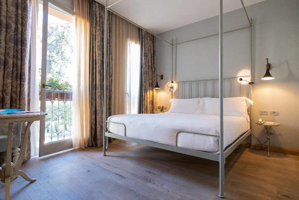 TRIPLE SUPERIOR Room, Hotel Ville sull’Arno - Preferred Hotels & Resorts, Florence