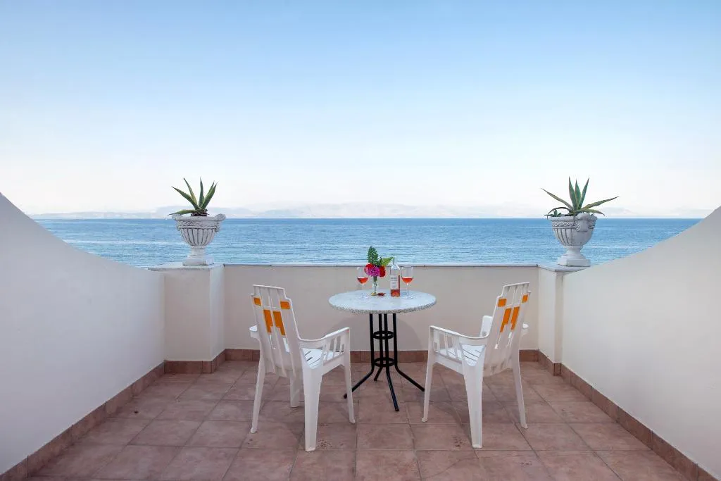 Double or Twin SEA VIEW Room, Kaiser Bridge, Corfu