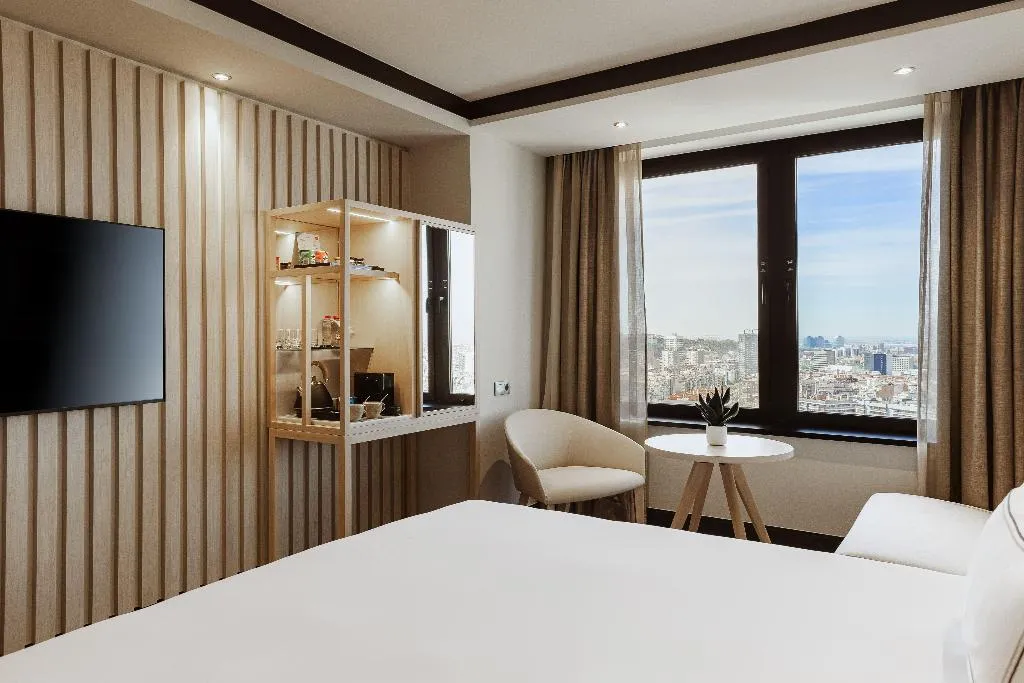Double or Twin GRAND Room, Melia Barcelona Sarria, Barcelona