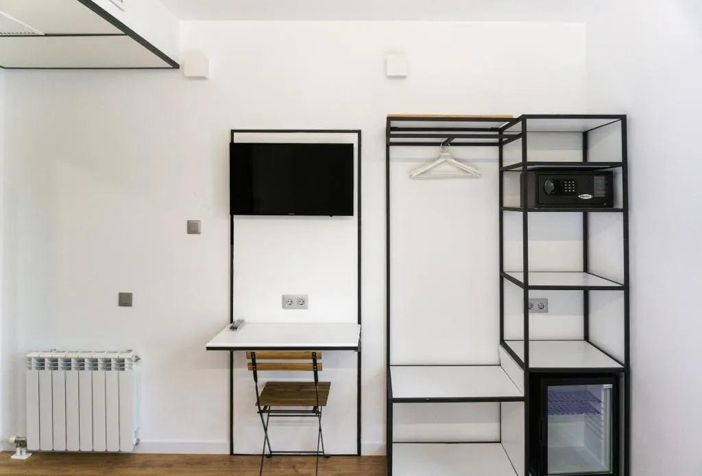 TWIN WITH VIEWS Room, Fontanella Green House, Barcelona