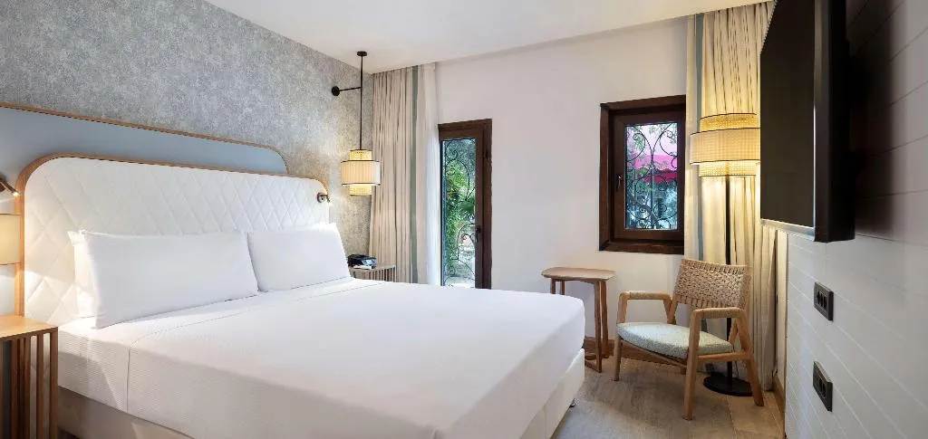 SUITE DELUXE ONE BEDROOM Room, DoubleTree by Hilton Bodrum Marina Vista, Bodrum