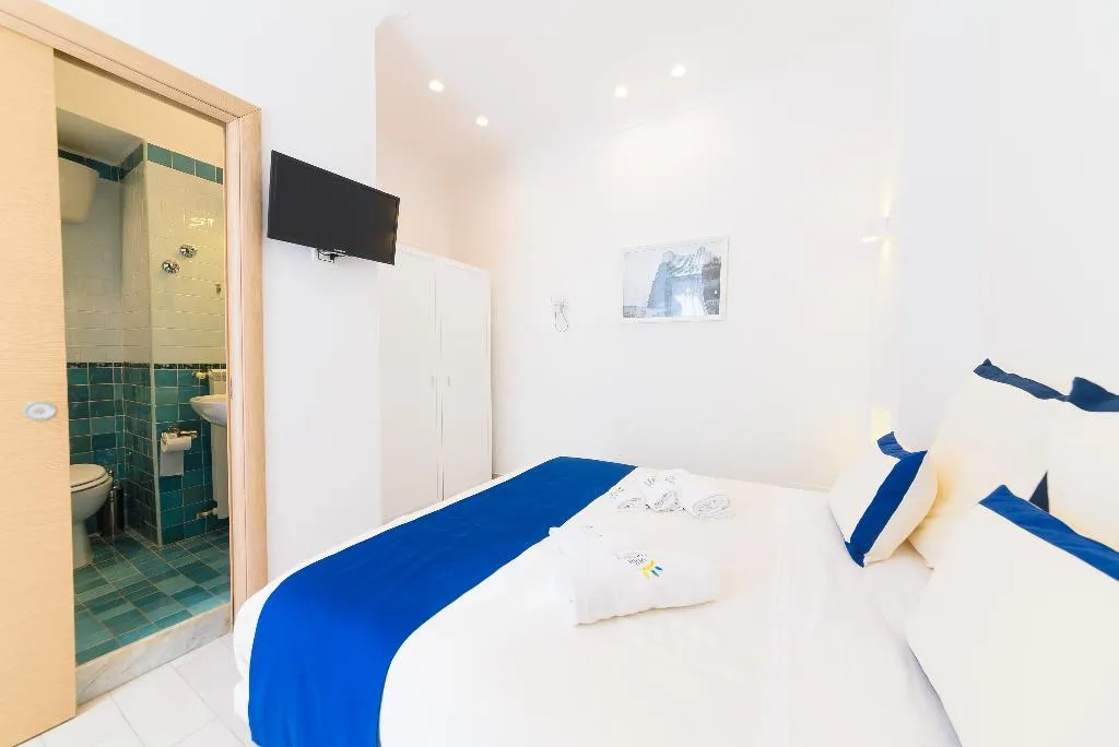 DOUBLE ECONOMY Room, Villa Fortuna Holiday Resort, Naples