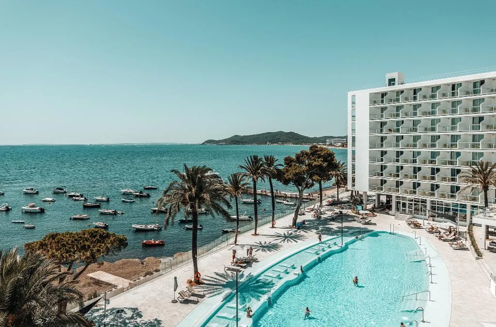 Pool, The Ibiza Twiins, Ibiza
