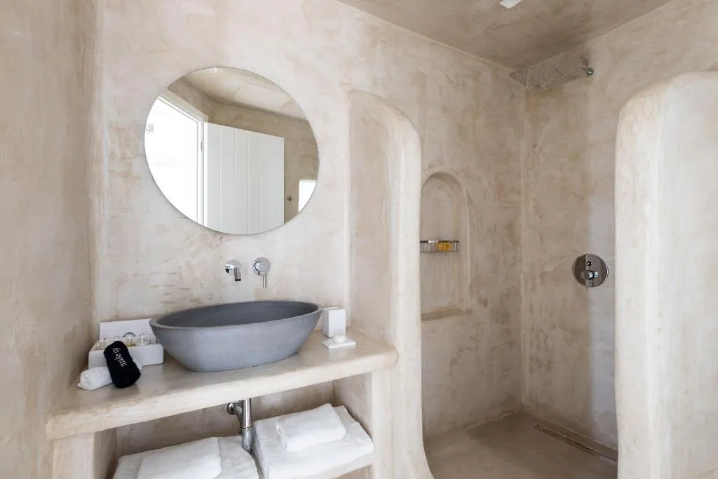Room, Danae Suites, Santorini