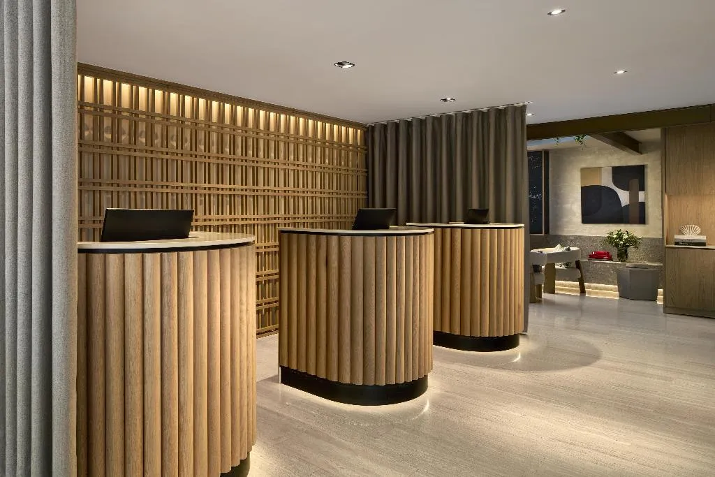 Lobby, NH Paseo de la Habana, Madrid