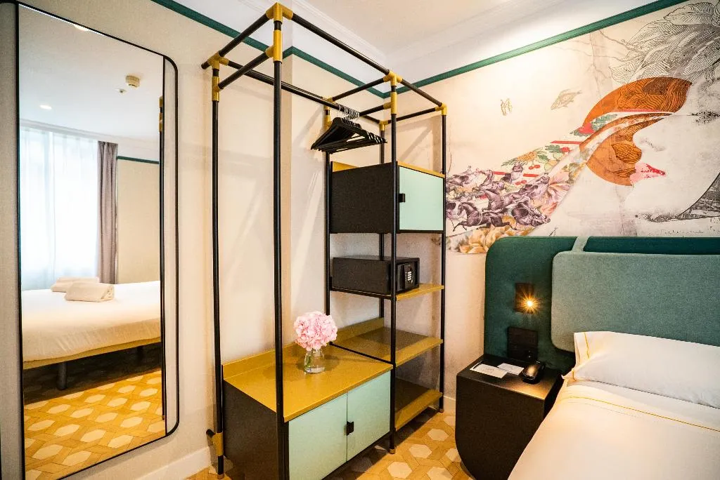 APARTMENT ONE BEDROOM Room, SmartRental Collection Gran Vía Capital, Madrid