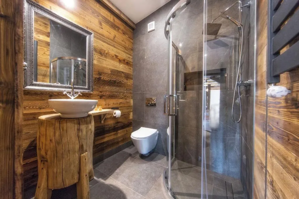 Room, ApartHotel Giewont, Krakow