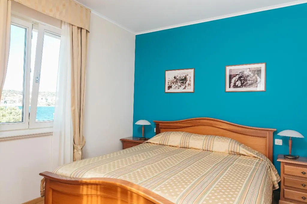 SUITE STANDARD Room, Spongiola, Split