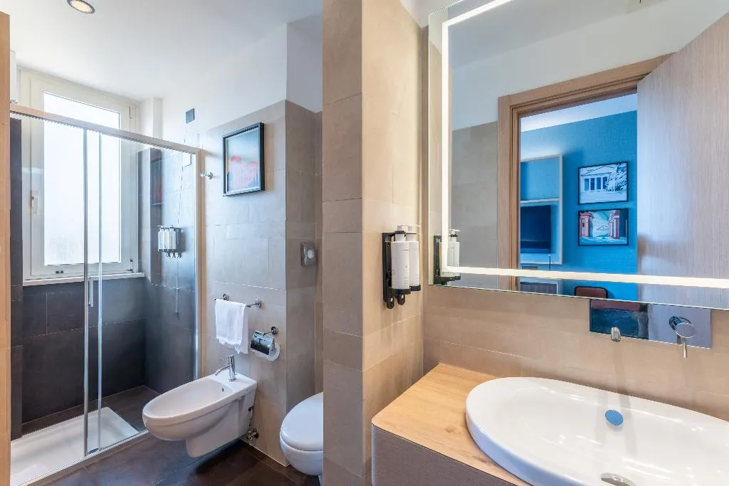 DOUBLE QUEEN SIZE BED Room, Hilton Garden Inn Rome Colosseum, Rome