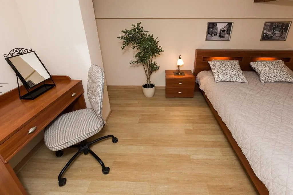 Room, Erasmus Student Apartments - Krakow Old Town, Krakow
