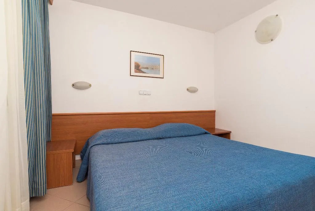 BUNGALOW CAPACITY 4 Room, Apartments Polynesia Plava Laguna, Istria