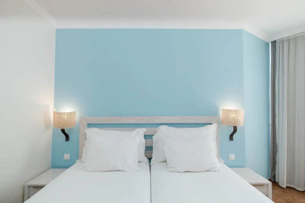 SINGLE DELUXE LAND VIEW Room, Pestana Viking Beach & Golf Resort, Algarve