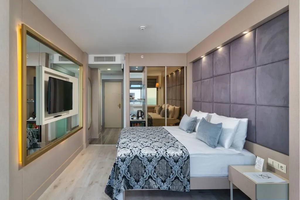 SUITE SEA VIEW Room, Delta Hotels by Marriott Antalya Lara ADULT ONLY, Antalya