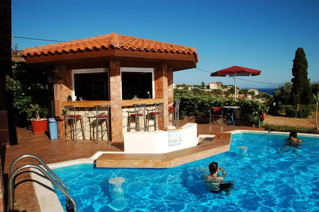 Pool, Marina-Anna Studios, Kefallinia
