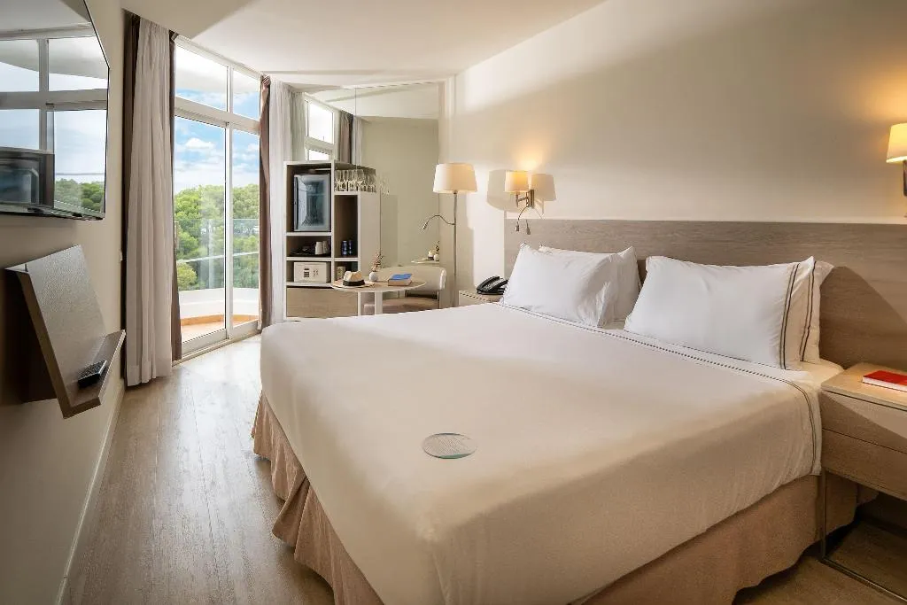 DOUBLE GUEST ROOM Room, Meliá Cala Galdana, Menorca