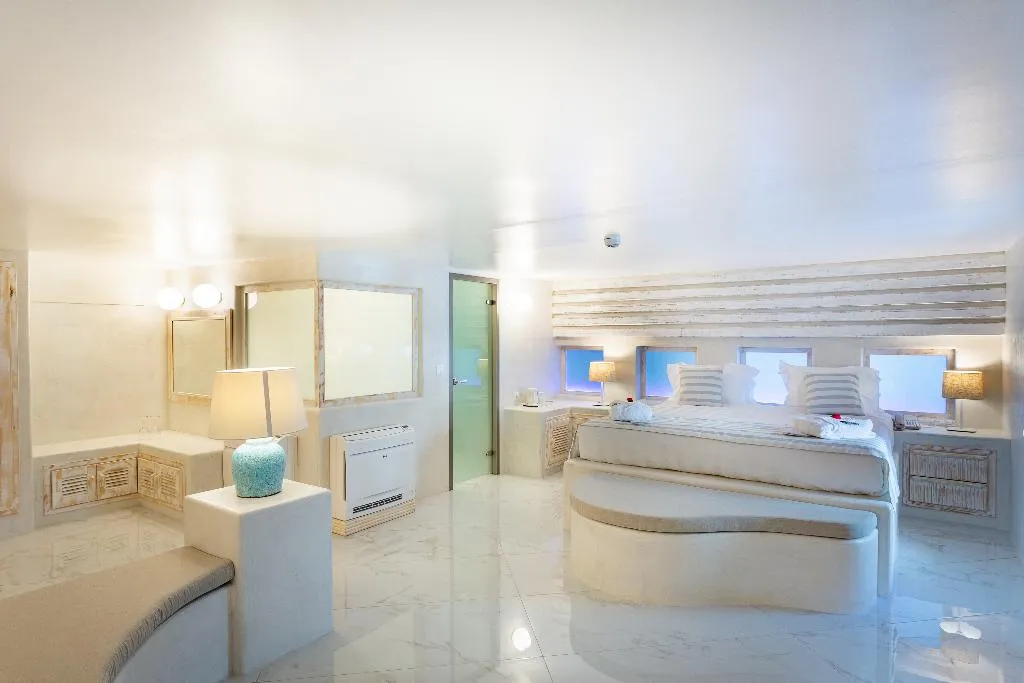 SUITE CITY VIEW Room, Rhodos Horizon City, Rhodes