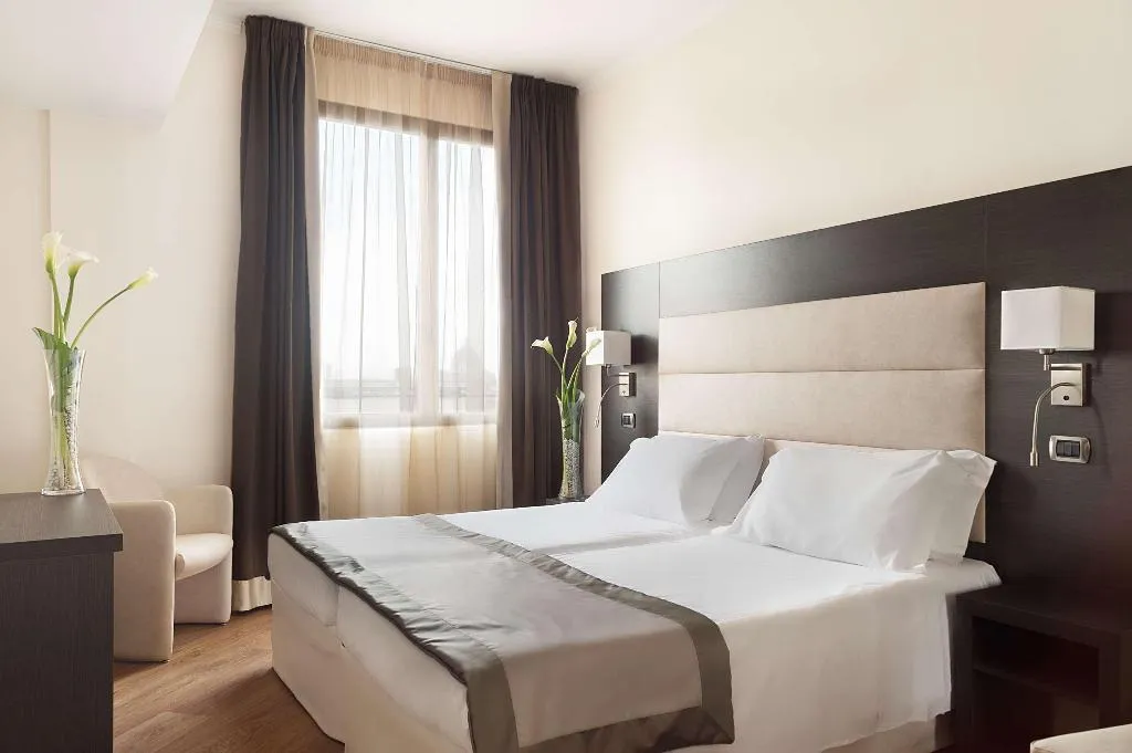 Room, Grand hotel Mediterraneo, Florence