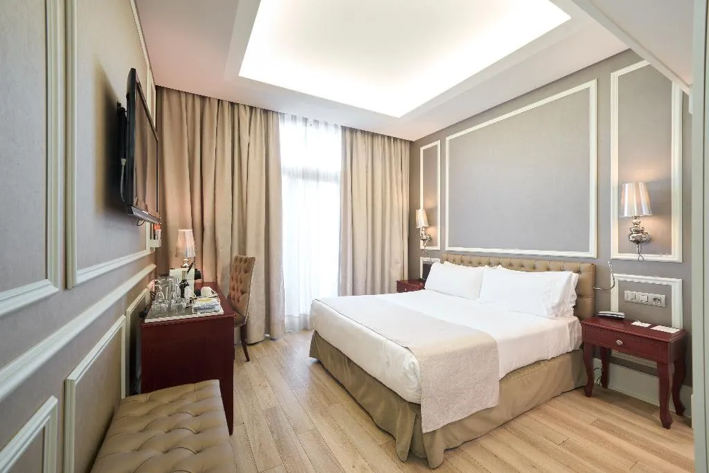 DOUBLE SINGLE USE STANDARD Room, Catalonia Passeig de Gracia, Barcelona
