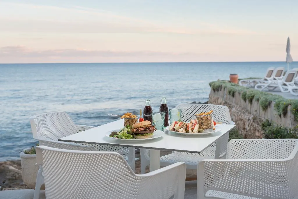 Terrace, Hotel Atolon & Kaafu Beach Club, Majorca