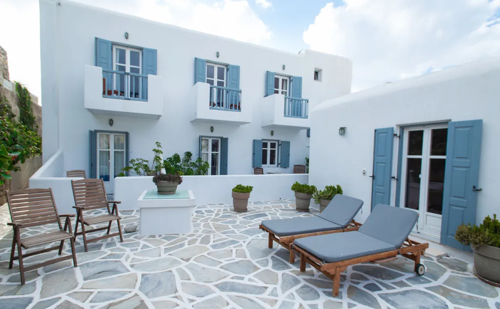SINGLE STANDARD Room, Adonis, Mykonos