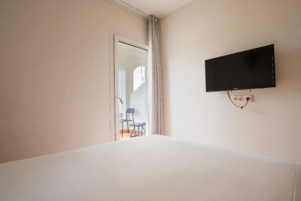 DOUBLE SINGLE USE COMFORT Room, Nura Santa Ponsa Pins, Majorca