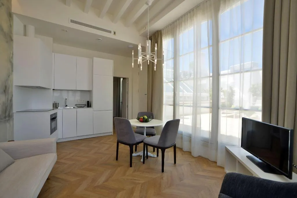 Room, Plaza Mina Suites, Costa De La Luz