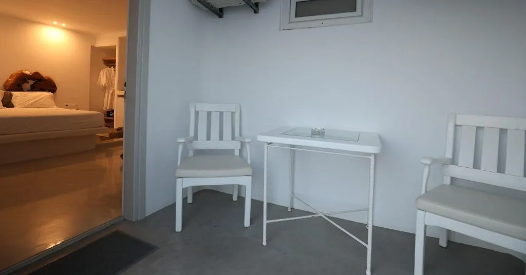 Room, Flaskos Suites, Mykonos