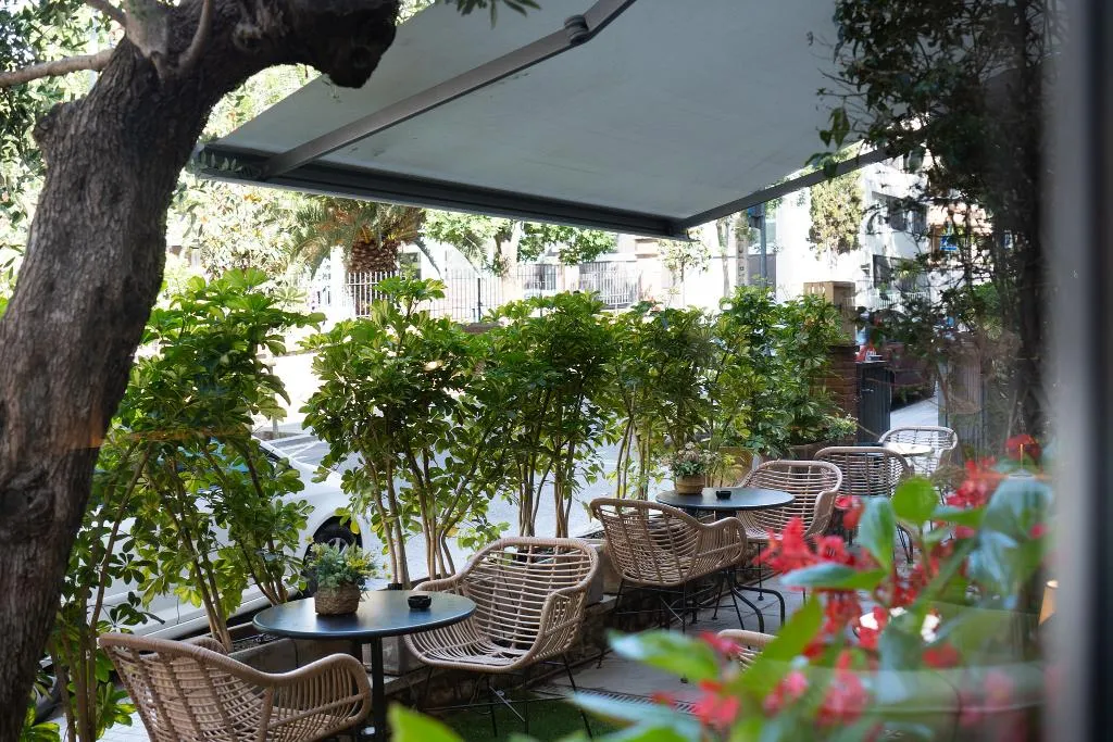 Restaurant, Tres Torres Atiram Hotel, Barcelona