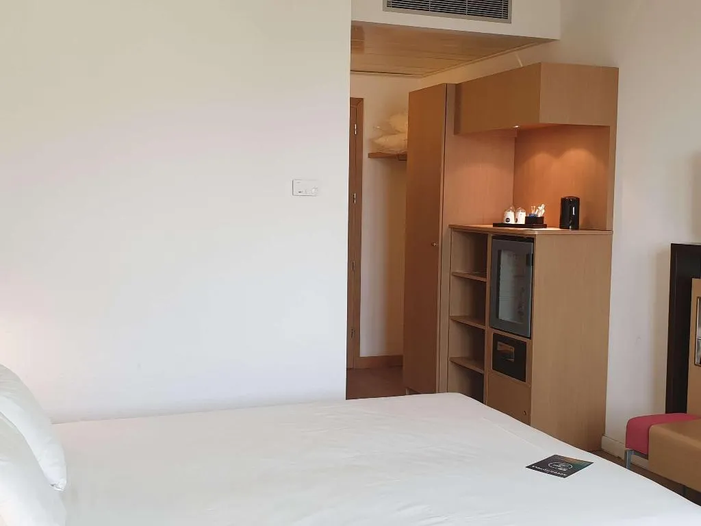 DOUBLE EXECUTIVE Room, Novotel Salerno Est Arechi, Naples