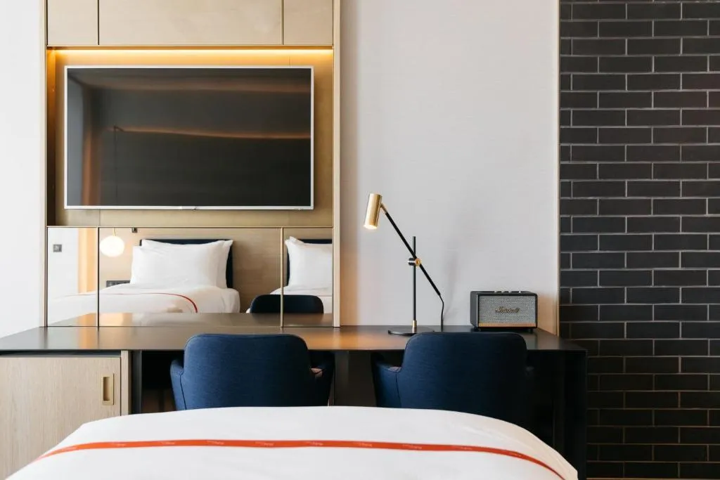 TWIN BASIC Room, Ruby Emma Hotel Amsterdam by IHG, Amsterdam