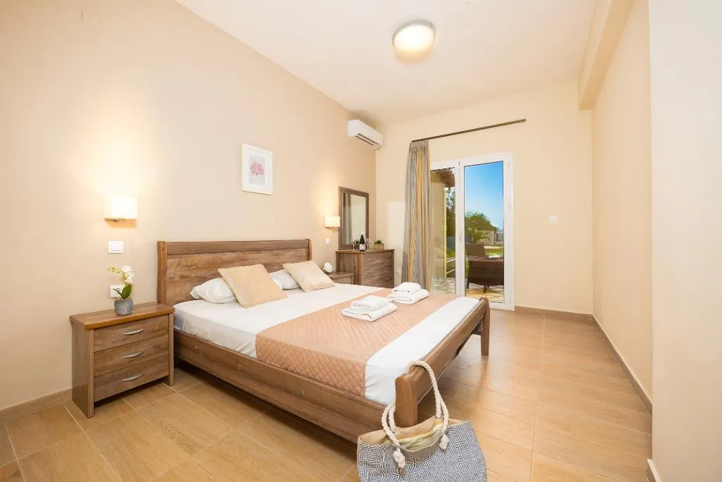APARTMENT TWO BEDROOMS Room, Koulouris Beach, Corfu