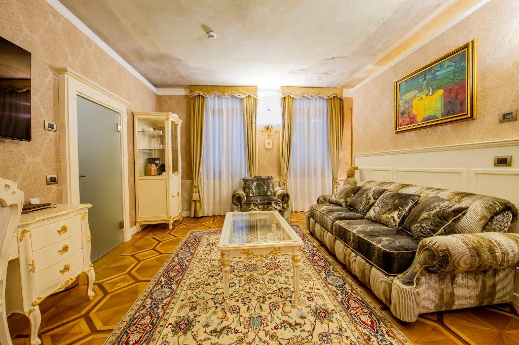 SUITE CANAL VIEW Room, Ego Boutique Hotel The Silk Road, Venice