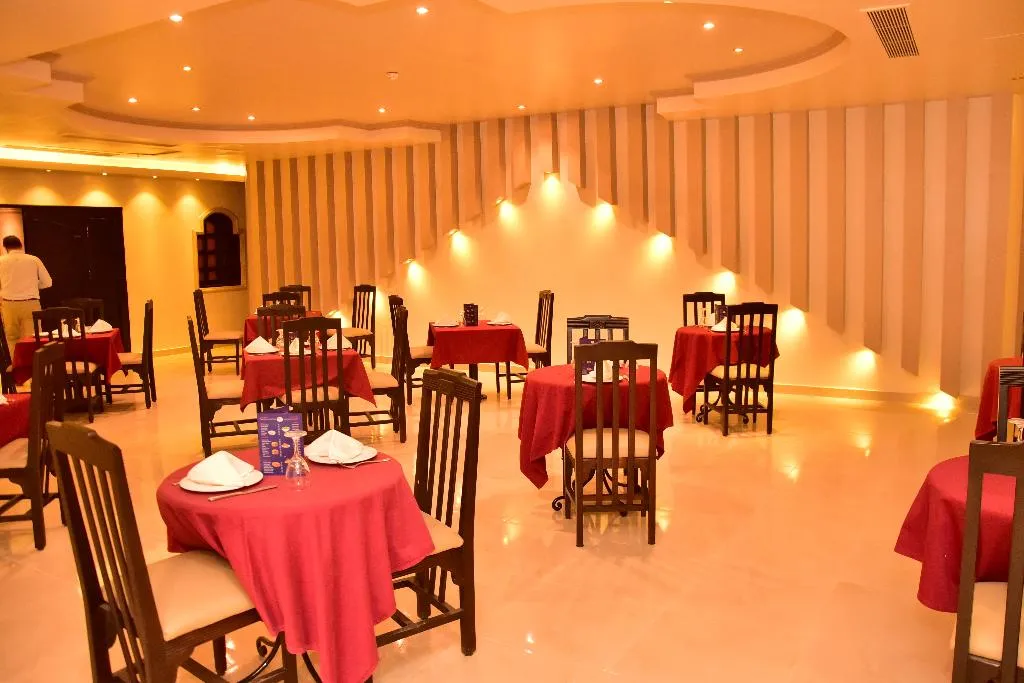Restaurant, Dive Inn Resort, Red Sea Riviera