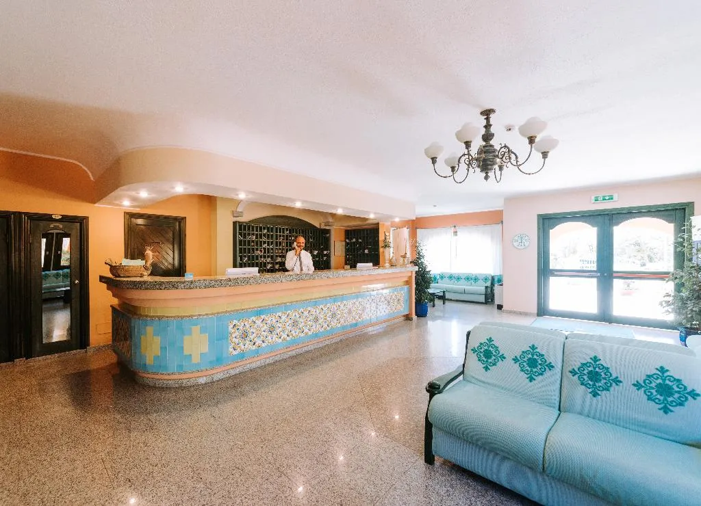 Lobby, Nicolaus Club Torre Moresca, Cagliari