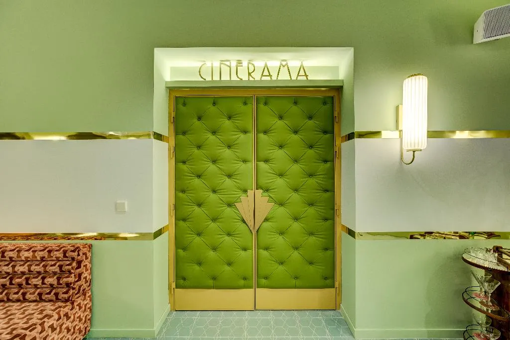 Conferences, Grand Paradiso, Ibiza