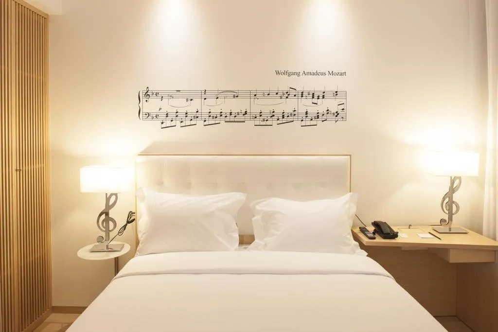 Double or Twin STANDARD Room, Hotel da Musica, Porto