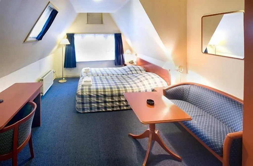 Room, Prins Hendrik, Amsterdam