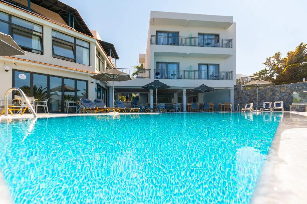 Pool, Anna Maria Village, Crete