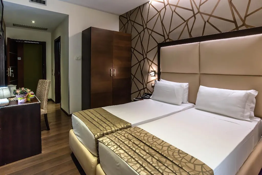TWIN STANDARD Room, Catone District Hotel, Rome