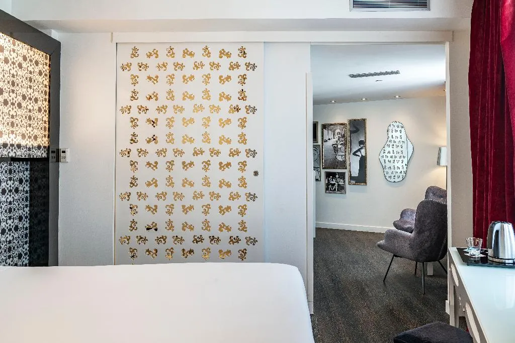 DOUBLE SUPERIOR Room, Vincci Via 66, Madrid