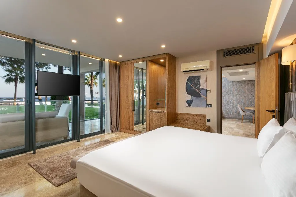SUITE WITH TERRACE Room, Dobedan World Palace Ex Alva Donna, Antalya