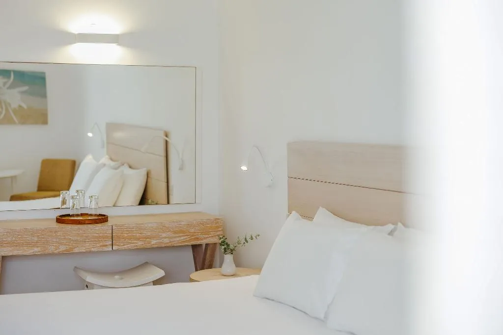 SINGLE STANDARD Room, Nissi Park, Cyprus