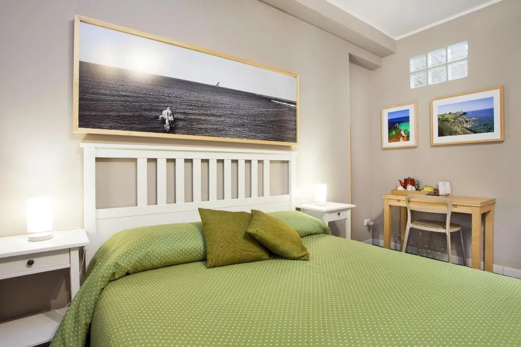 Room, TerraSole Bakery B&B, Palermo