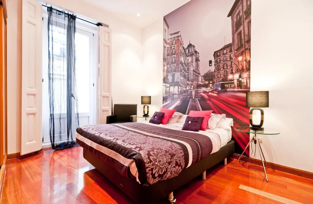APARTMENT TWO BEDROOMS Room, Smartr Madrid Atocha, Madrid