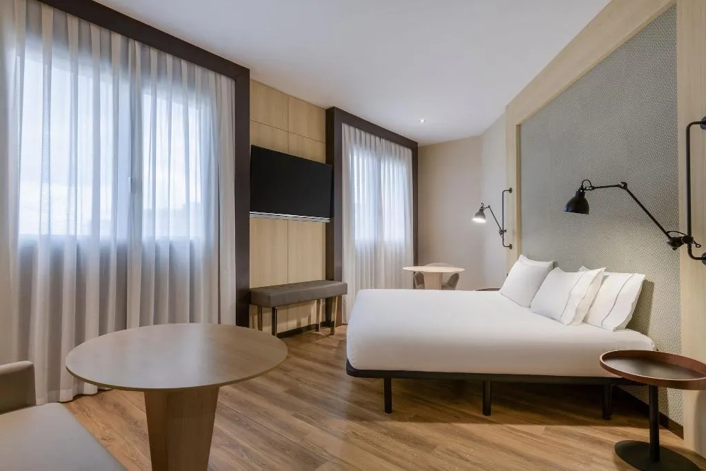Room, AC Valencia, Valencia