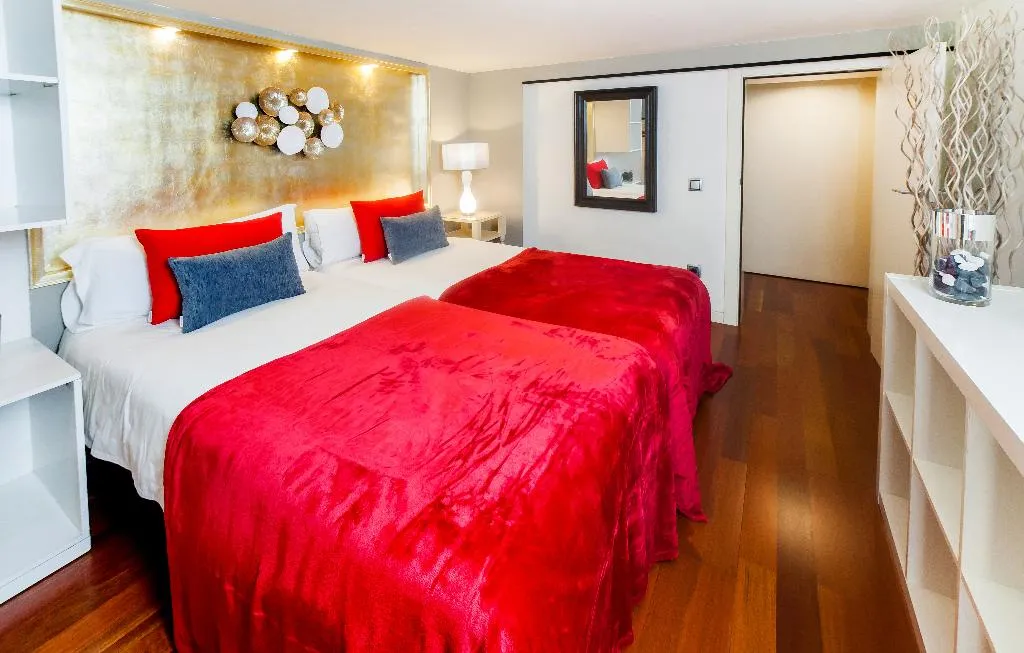APARTMENT DUPLEX Room, Victoria City Center, Barcelona