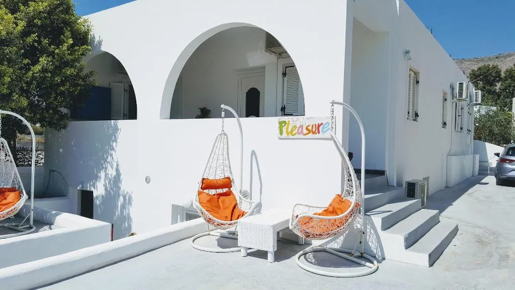 General view, Pleasure Beachside Studios, Santorini