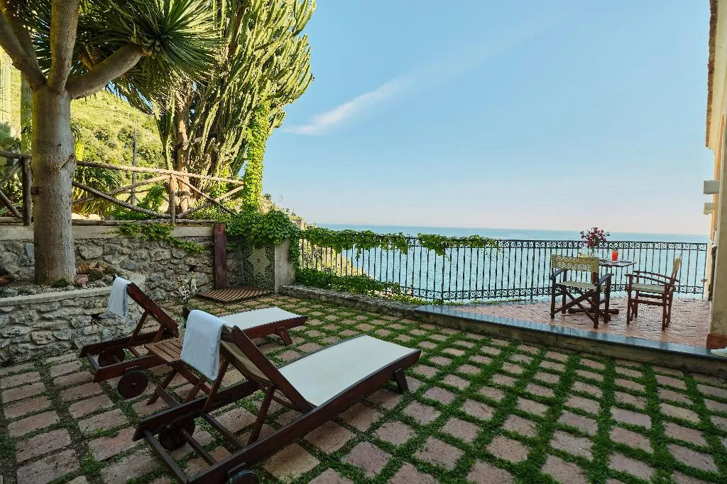 TRIPLE COMFORT Room, Botanico San Lazzaro, Naples