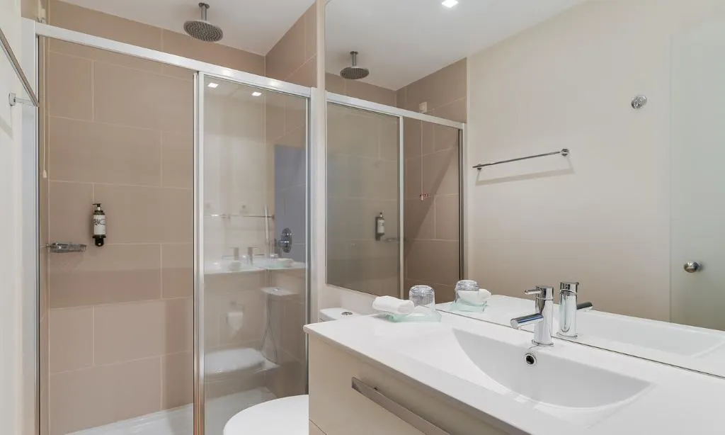 TWIN CLASSIC Room, Pestana Promenade Premium Ocean Resort, Madeira